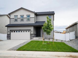 1864 Ruddlesway Dr, Windsor, CO 80550