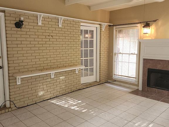 4th image of 6253 Birling Dr