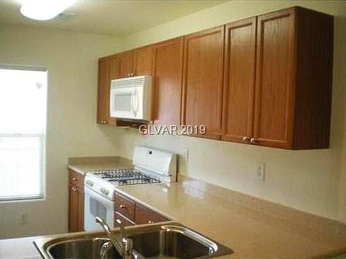 3rd image of 9108 Gabardine Ave #0