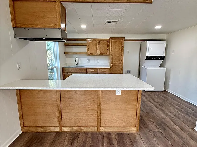 457 Impala Dr — Photo 9