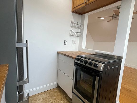 4th image of 34 Telegraph St #3