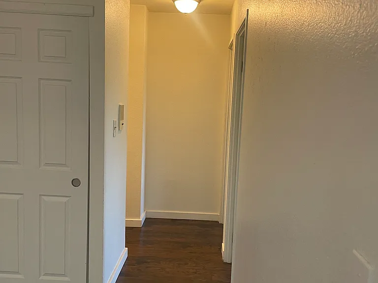 1250 Golden Cir #403 — Photo 8