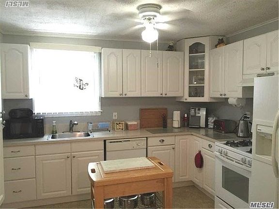 4th image of 1 Candido Ave S