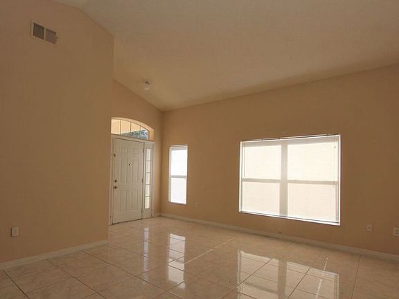 3rd image of 2176 Jessa Dr