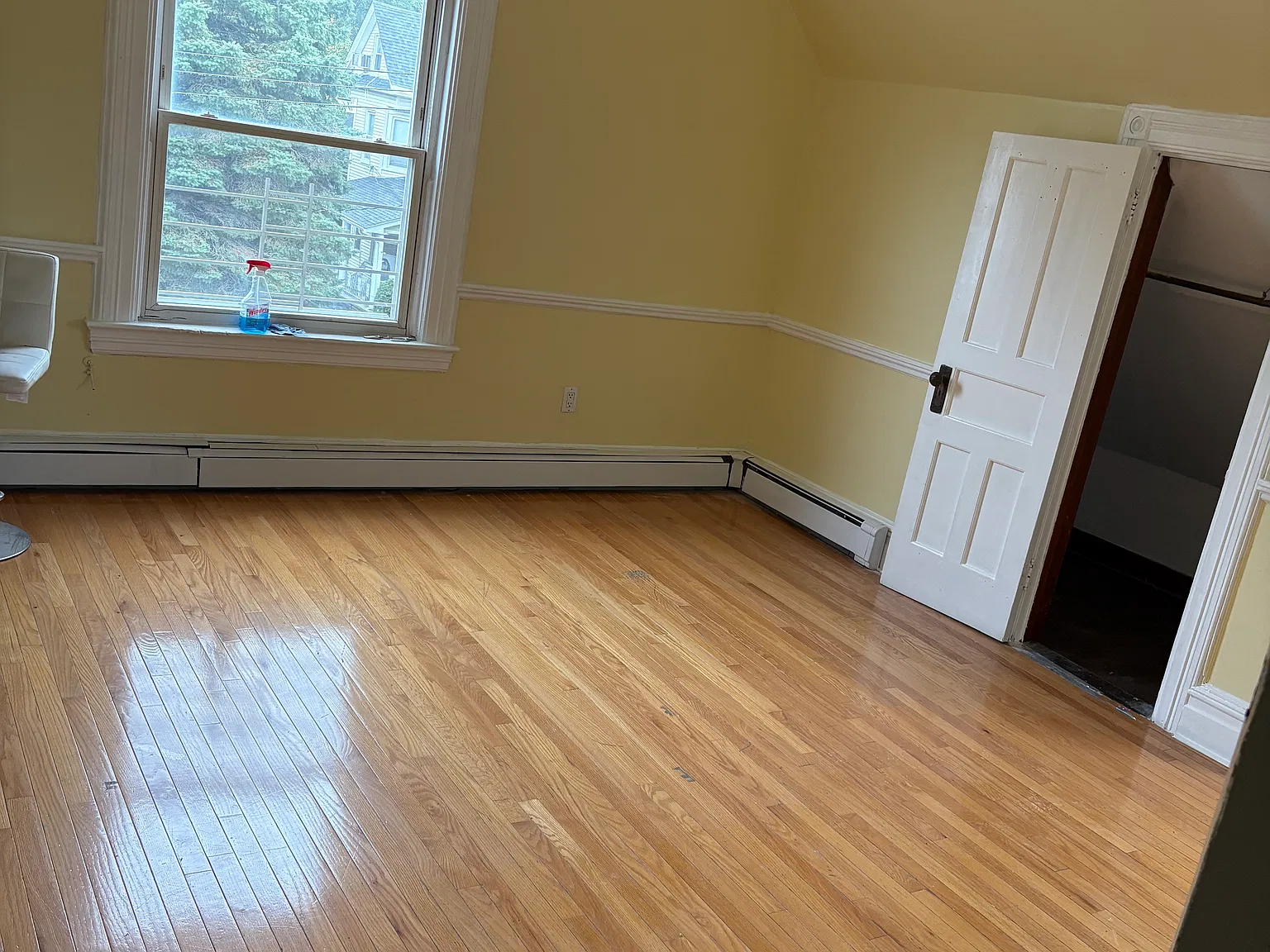 2 bed, $3,000 — Photo 2