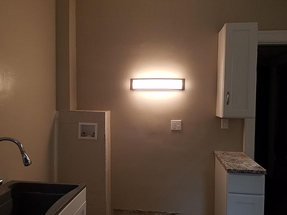 5th image of 569 Hale Ave