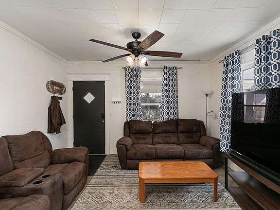 4th image of 531 W Webster Street