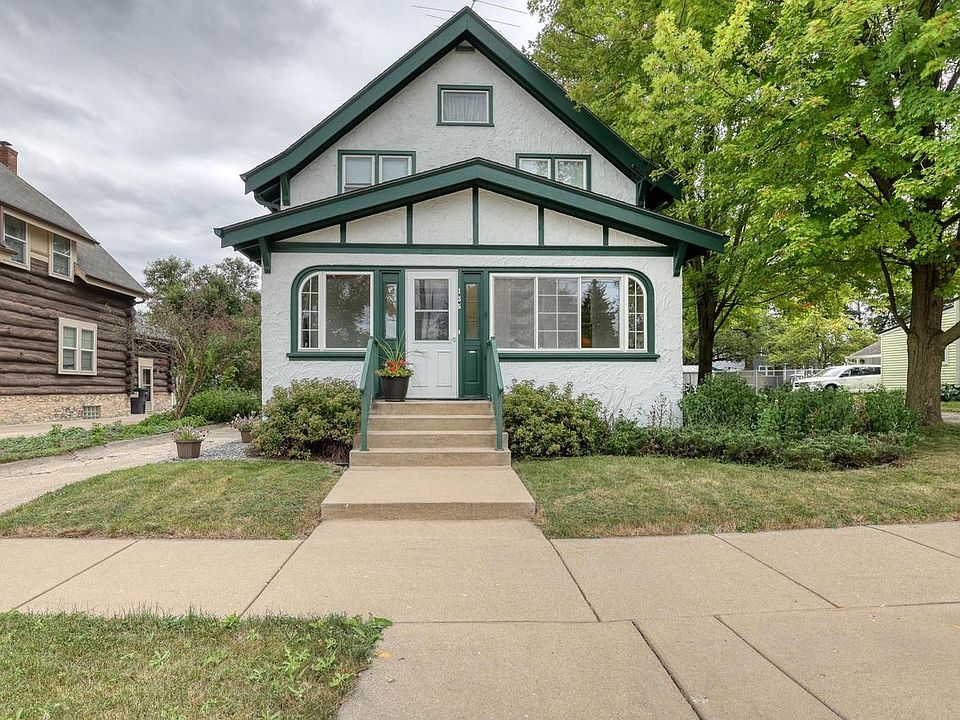 1st image of 135 North West AVENUE