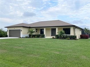 260 Indian Creek Dr, Rotonda West, FL 33947