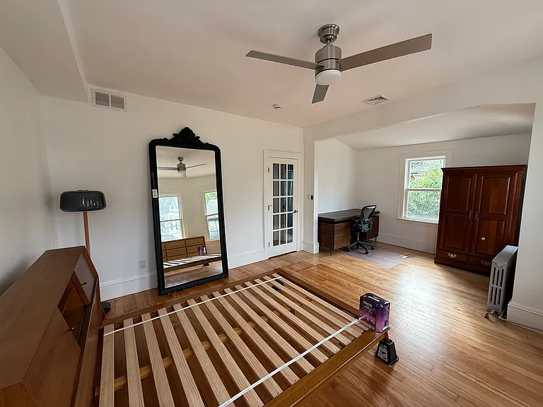 96 Munroe St #3 — Photo 30