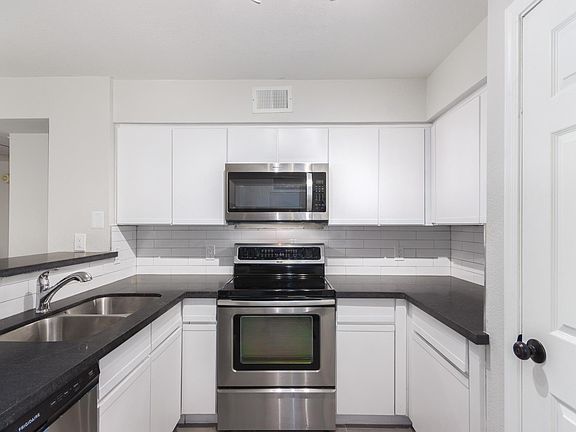 5th image of 2333 E Southern Ave Unit 1071