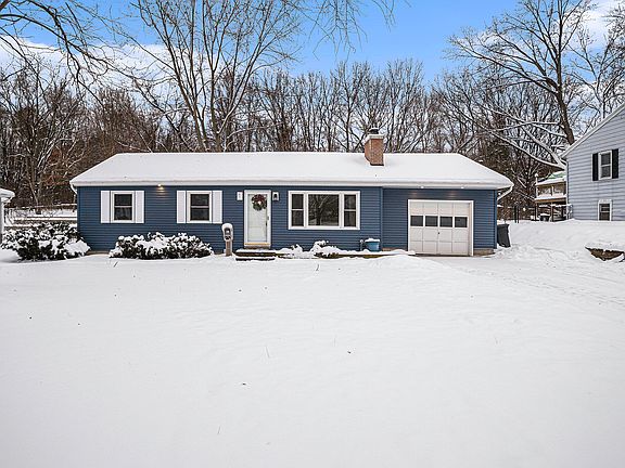 2nd image of 218 Briarhill Dr