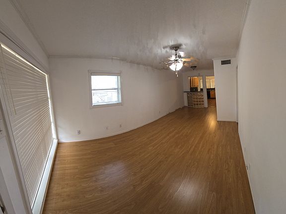 2nd image of 1008 Candice Ln