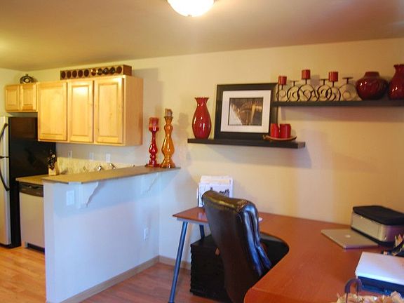 4th image of 304 29th St SE APT 102