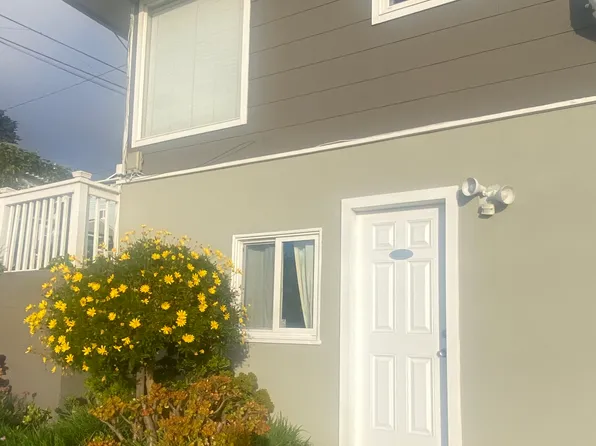 420 Pacific Ave #B, Pacifica, CA 94044