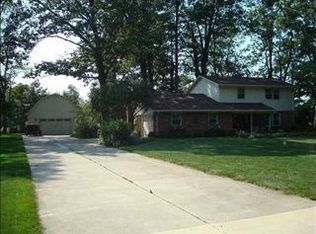 320 Timber Ln, Anderson, IN 46017