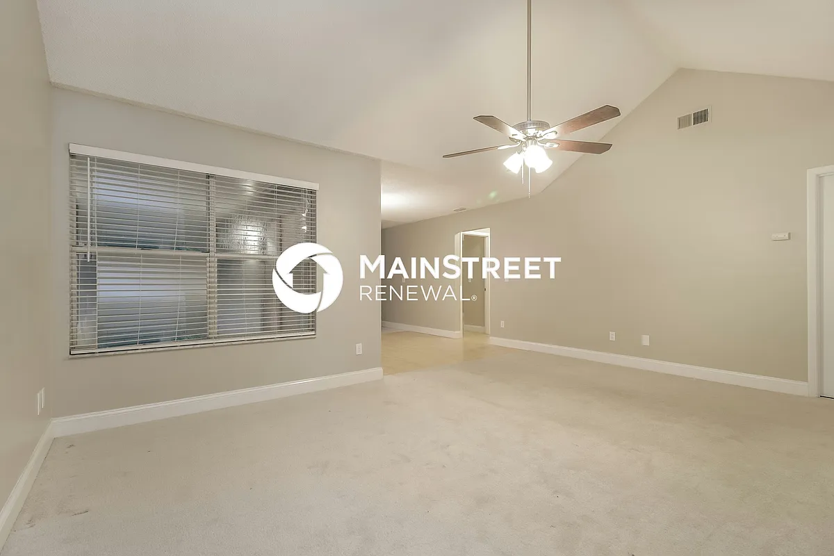 Living Room - 2134 Churchill Downs Cir