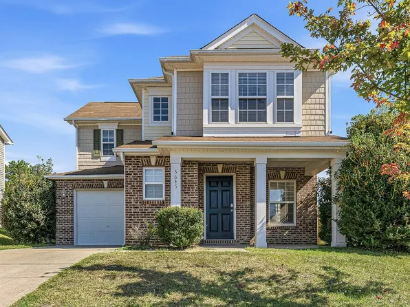 3645 Brittlebank Dr, Raleigh, NC 27610