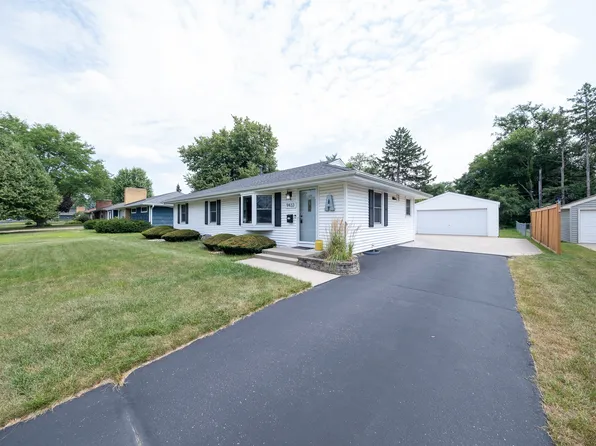 9433 Chicago Ave S, Bloomington, MN 55420