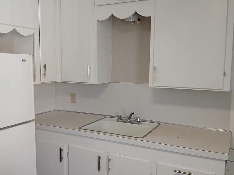 805 W Hays St #809 — Photo 10
