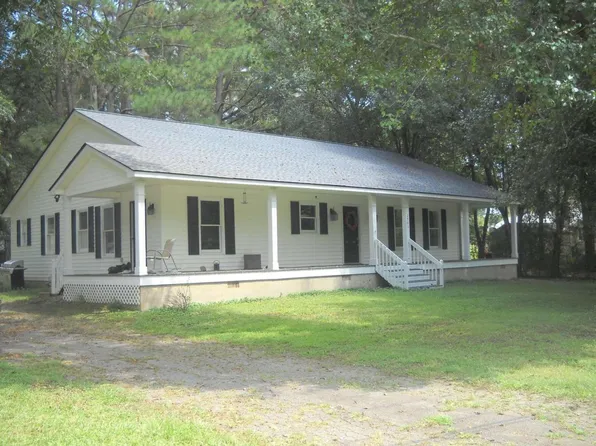 2965 Oak Grove Church Rd, Carrollton, GA 30117