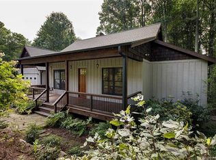 51 S Hill Dr, Brevard, NC 28712