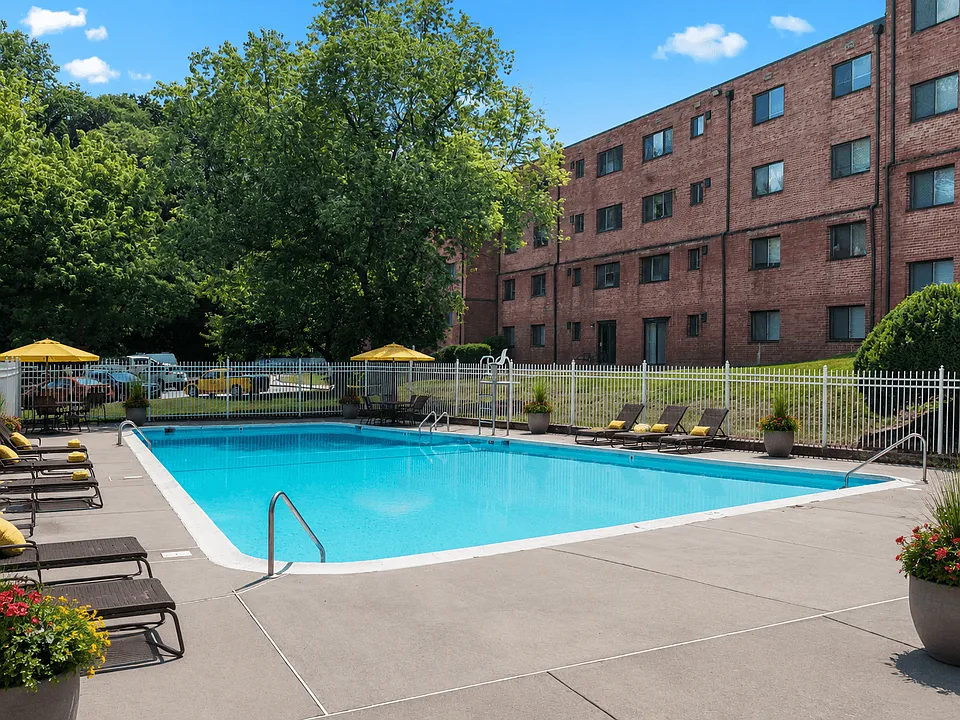 Overlook Apartments