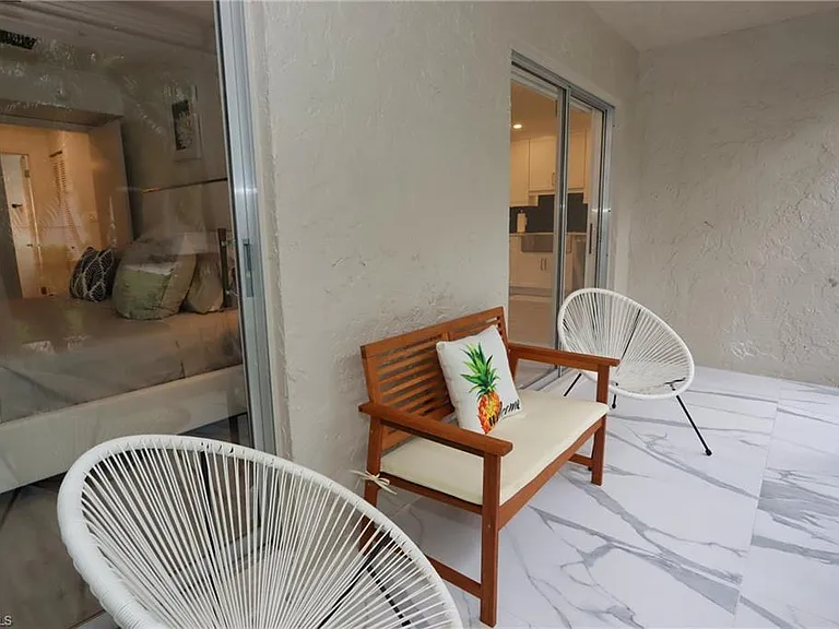 788 Park Shore Dr #E14 — Photo 19