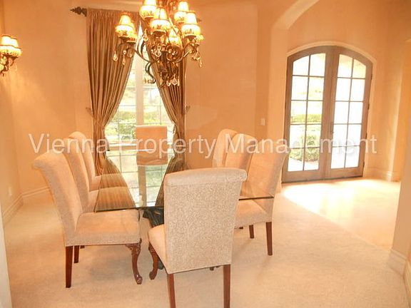 5th image of 3710 Lindbrook Dr