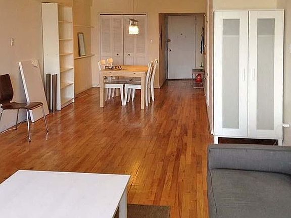 3rd image of 495 E 7th St APT 6A
