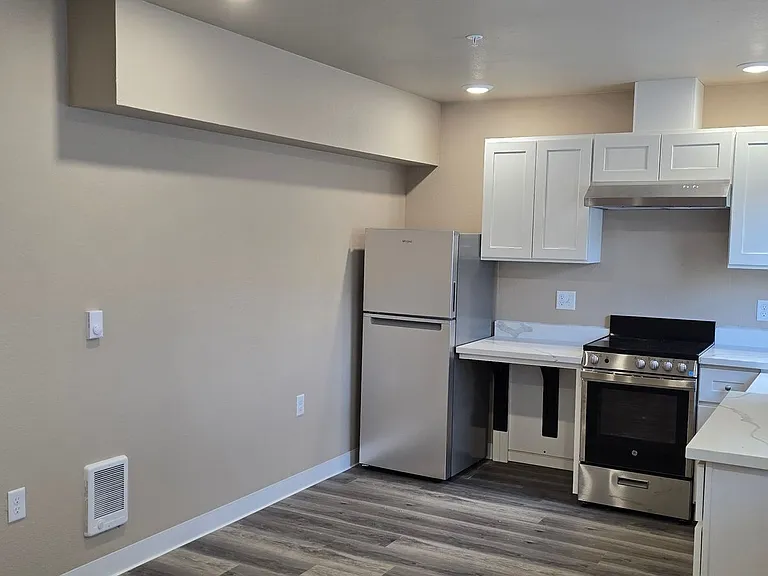 4528 S Junett St — Photo 3