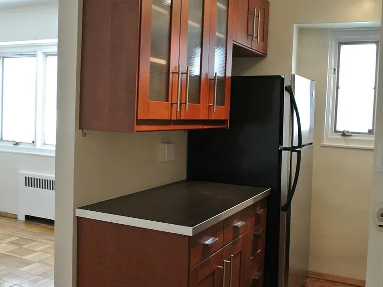 2720 Wisconsin Ave NW #304 — Photo 10