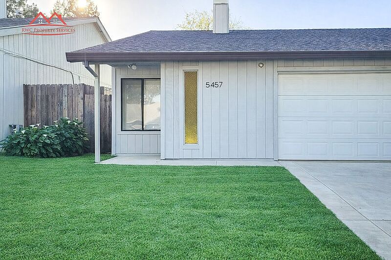 1st image of 5457 E Knoll Dr