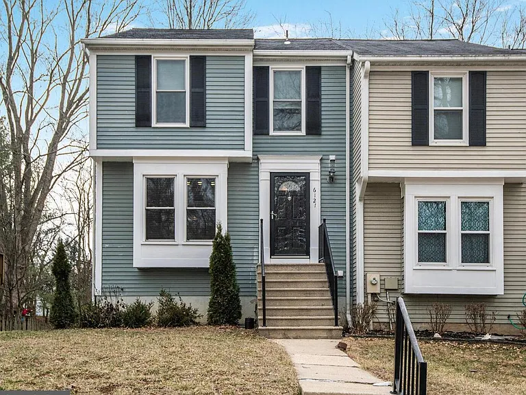 6121 Cedar Wood Dr — Photo 1