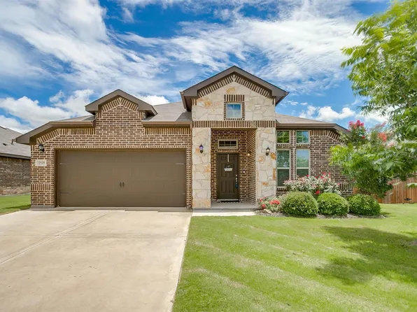 2529 Silver Fox Trl, Weatherford, TX 76087