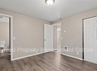 507 Madison St #B, Everett, WA 98203