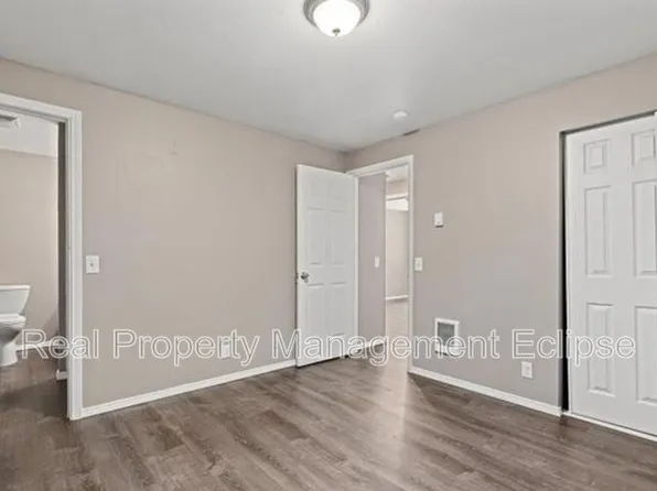 507 Madison St #B, Everett, WA 98203