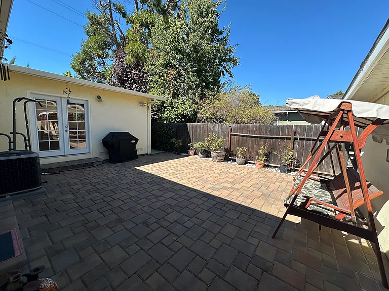 2543 Plumleigh Dr — Photo 28