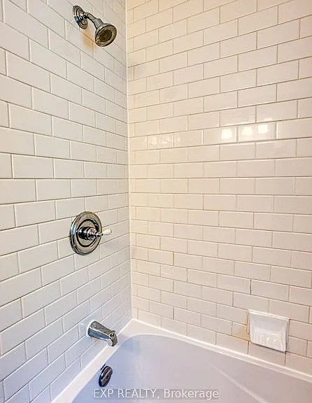 413 Holland Ave — Photo 42