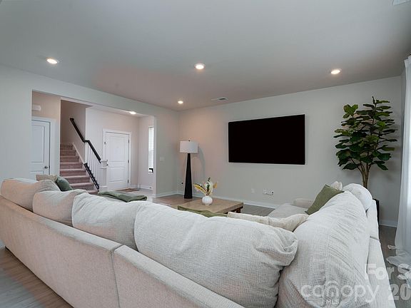 3rd image of 212 Brownstone Dr #81
