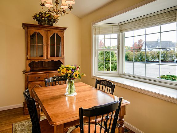 5th image of 7 Essex Way