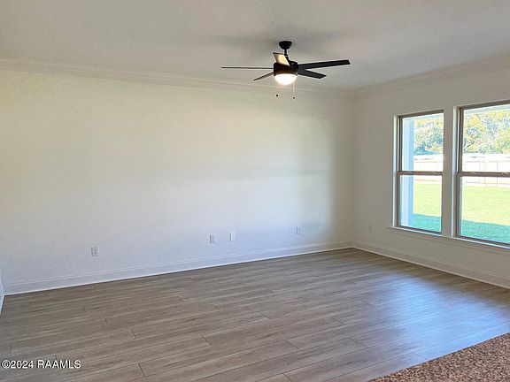 4th image of 112 Nandina Dr