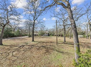 12994 Hunters Creek Rd, College Station, TX 77845