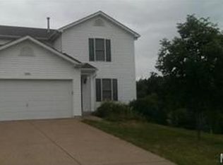 1095 Chesterfield Dr, Wentzville, MO