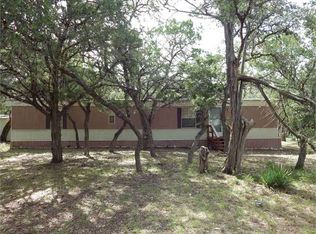 168 Patterson Dr, Leakey, TX 78873