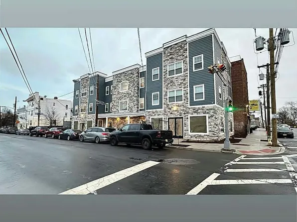 275-277 16th Ave, Newark, NJ