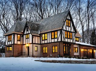 614 Farwell Dr, Madison, WI 53704