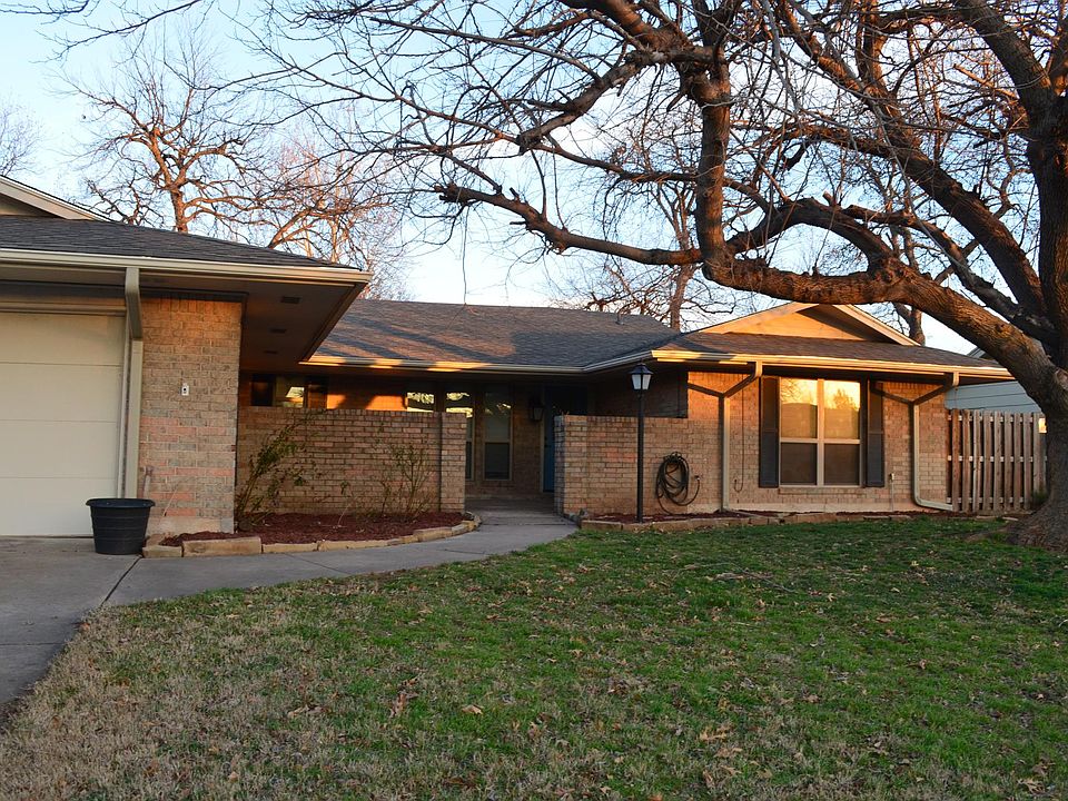 1st image of 4109 NW Currell Dr