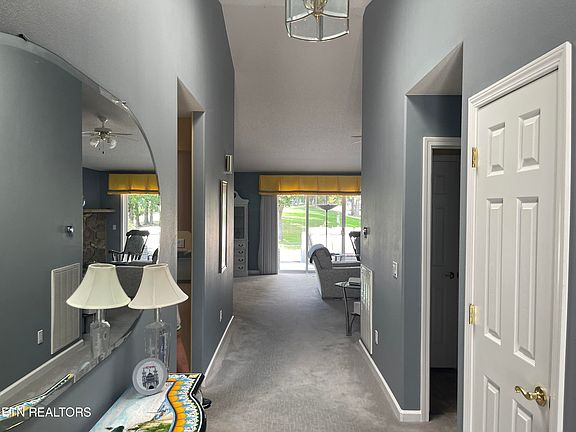 3rd image of 23 Augustine Ln