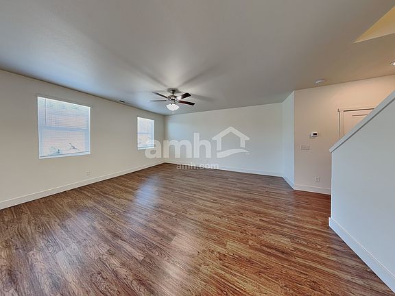 5th image of 6921 35th Pl NE